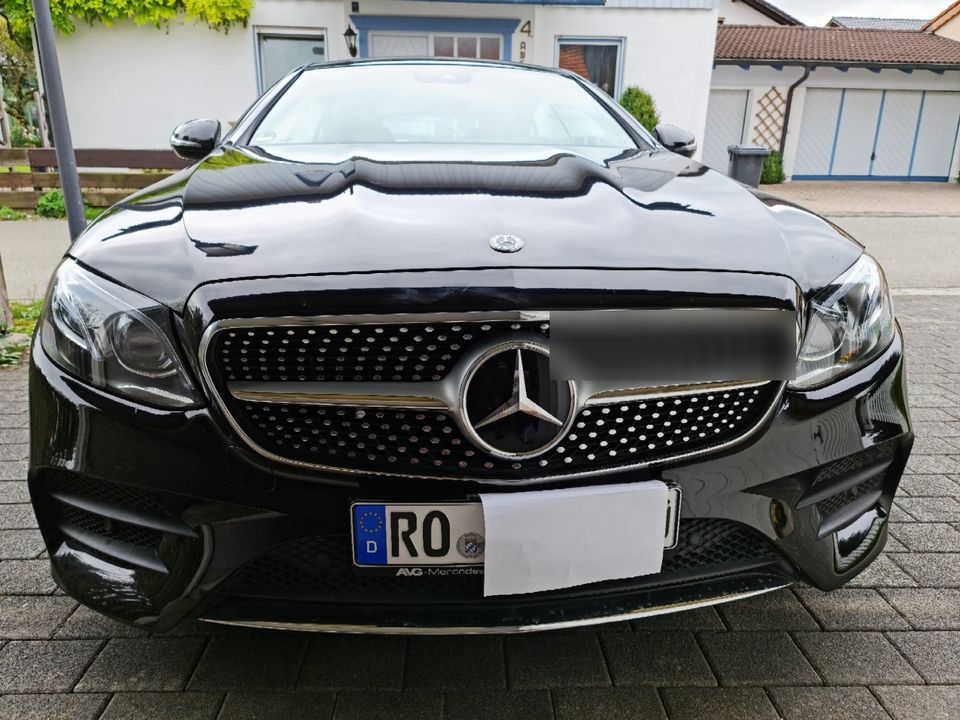 Mercedes E 400 Coupe AMG Pano, Distronic Command Massagesitze in Halfing