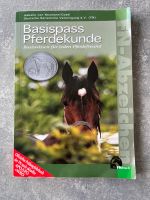 Buch Basispass Pferdekunde zu verkaufen Sachsen - Drebach Vorschau