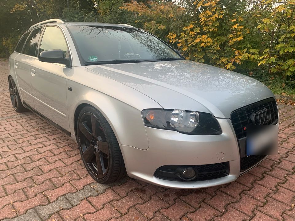 Audi A4 Avant 1,6l Vollleder Tieferlegung s-line in Walpernhain