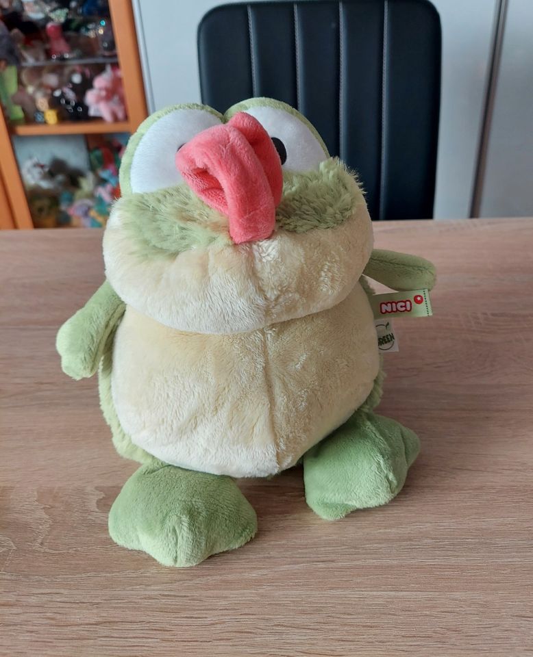 Nici Frosch mit langer Zunge 20 cm go green Stofftier grün in Wassertrüdingen