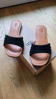 UGG Sandalen München - Moosach Vorschau