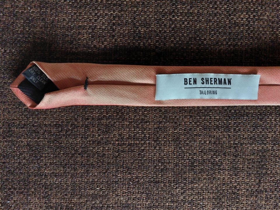 Ben Sherman Krawatte schmal Lachsrot glänzend, inkl. Versand in Wiesenttal