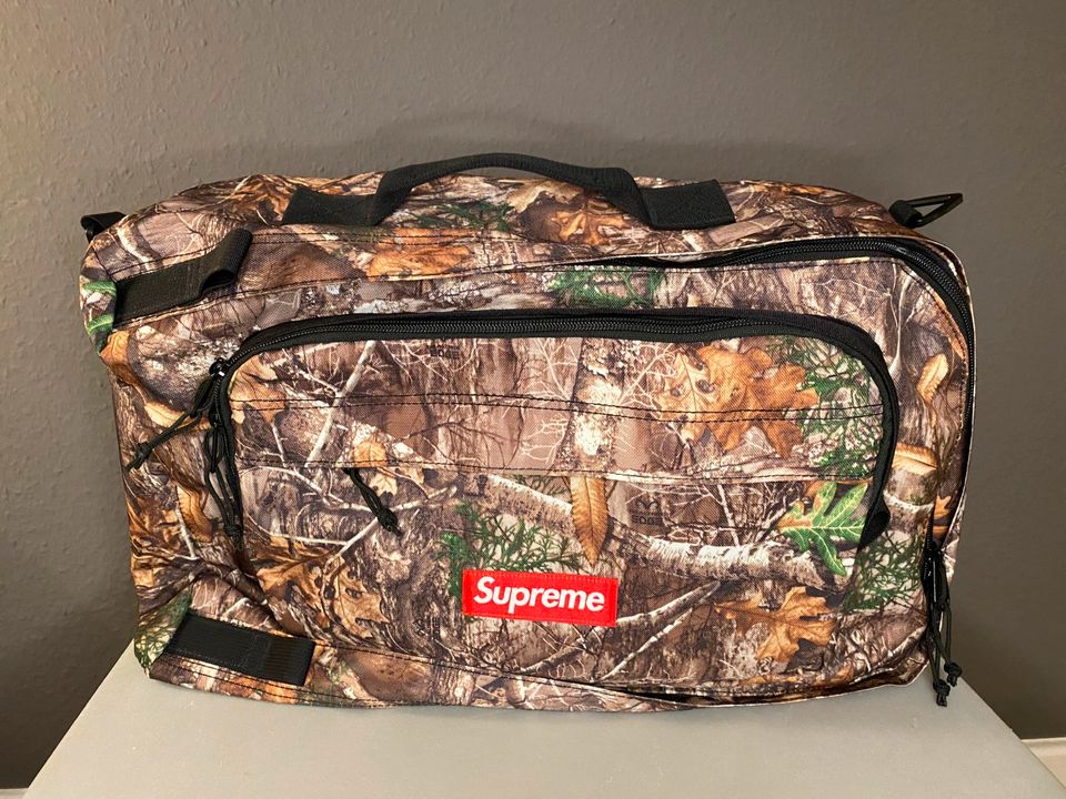 NEU! Supreme Duffle Bag/Tasche Real Tree Camo