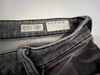 Review Herren Jeans Größe 32/32 ripped/destroyed Nordrhein-Westfalen - Mülheim (Ruhr) Vorschau