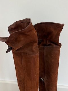 AS 98 Overknee Stiefel braun mit tollen Schnallen Gr. 39 in Rosengarten