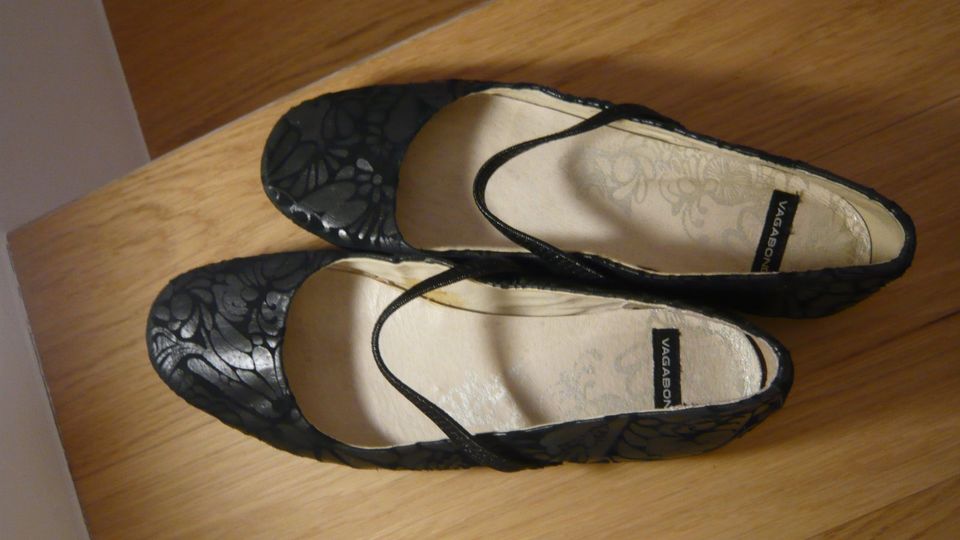 Ballerinas VAGABOND  Gr. 38 Schwarz Leder in Berlin