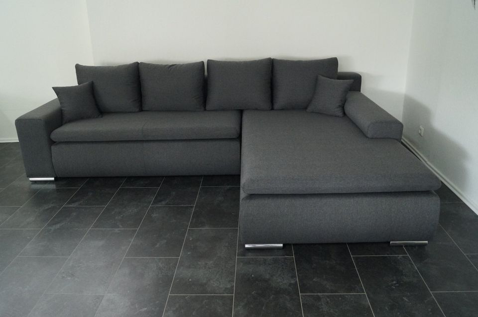 Polstermöbel Lagerverkauf Sofa Couch wohnlandschaft Bettsofa NEU in Elkenroth