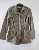 Dünner Parka Zara Gr. 34 XS super zustand  dunkel grün Bayern - Simbach Vorschau