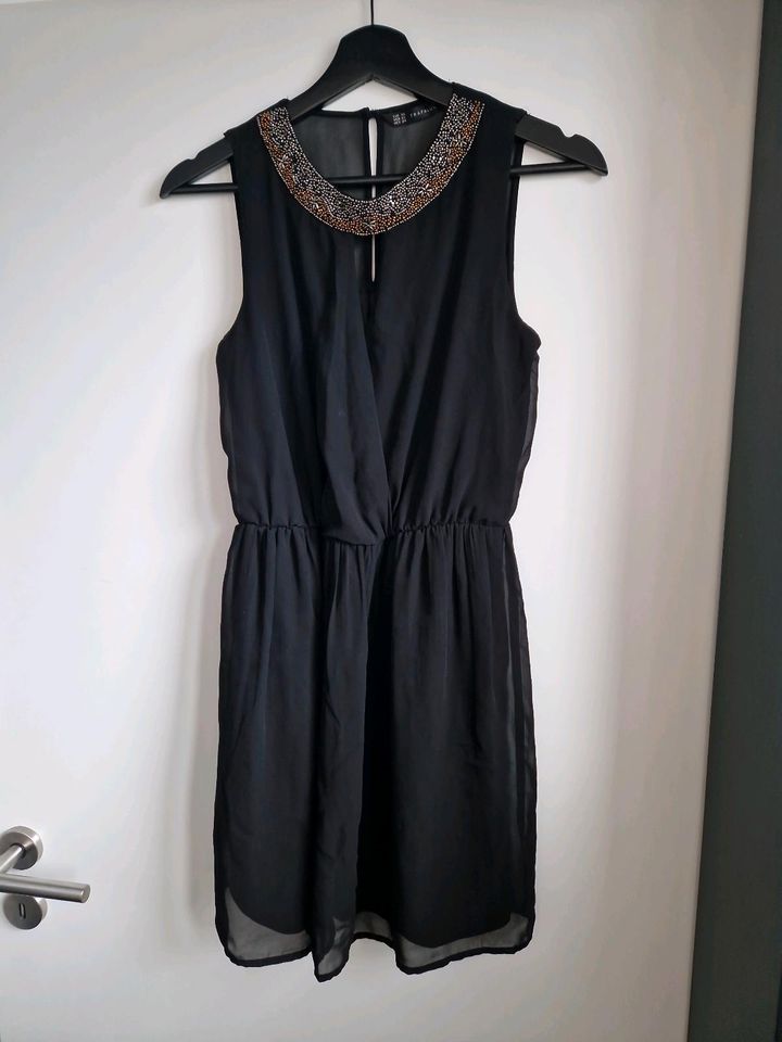 coktail Kleid Zara XS in Greven