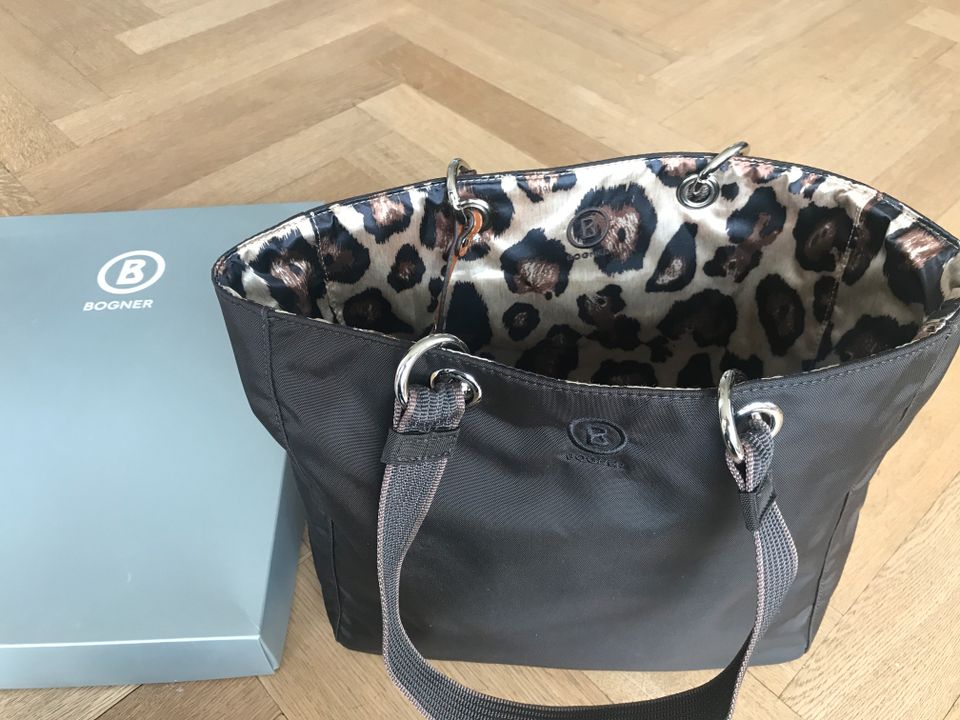 NEU sehr schöne BOGNER Wende Tasche original verpackt Leopard in Weinheim