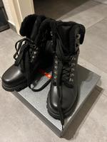 Prada Boots gefüttert Baden-Württemberg - Waiblingen Vorschau