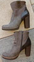 S. Oliver Stiefeletten Gr. 39 grau braun Stiefel Heels Schuhe Hessen - Bad Zwesten Vorschau