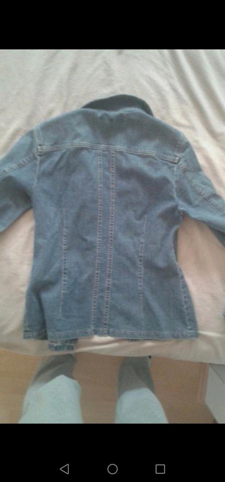 Mac Jeansjacke Jana mittelblau Wie neu qiero Edc 36 38 in Amberg