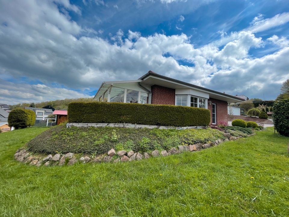 Moderner Bungalow mit Traumblick und Ruhe pur! in Großalmerode