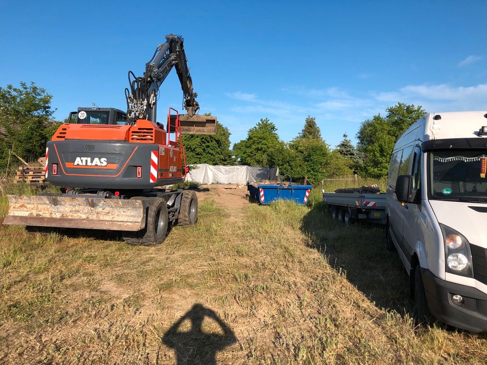 Bagger, Radlader, Hebebühnen und mehr in Bad Saarow