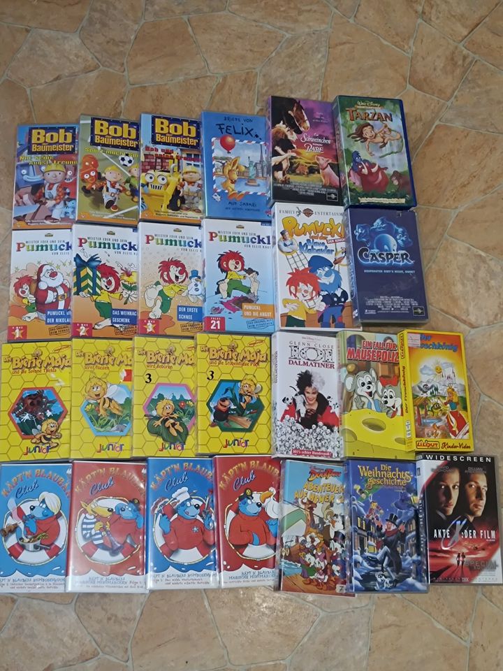 VHS Sammlung 25 x Original Kinderfilme in Malsfeld