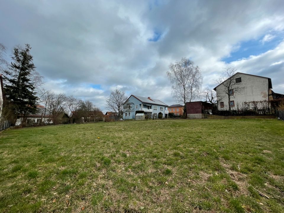 Baugrundstück in ruhiger Lage ohne Bauzwang zu verkaufen in Weiden (Oberpfalz)