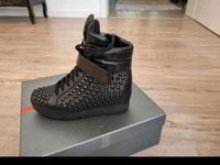 Prada sneaker Wedges Mecklenburg-Vorpommern - Gneven Vorschau