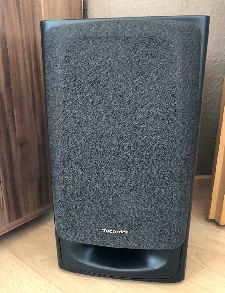 Technics Stereo Anlage SOUND Processor SH-CH650 mit 2 Boxen in Walldürn