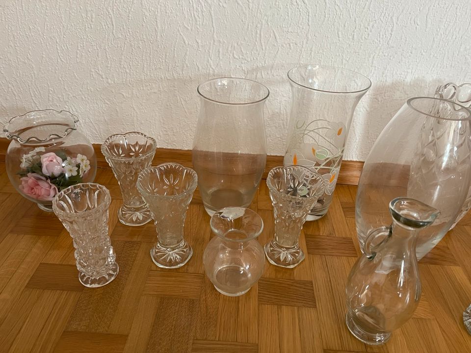 Diverse Glasvasen in Salem