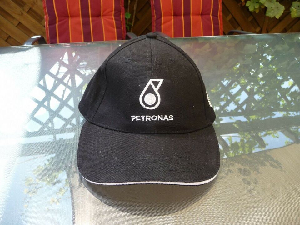 Petronas Selenia Cap BaseCap Baseballmütze schwarz Formel 1 rar + in Merseburg