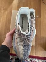 Adidas Yeezy 350 V2 — Ashpea Berlin - Tempelhof Vorschau