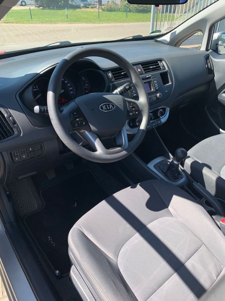 Kia Rio Edition 7 38000KM Top in Papenburg