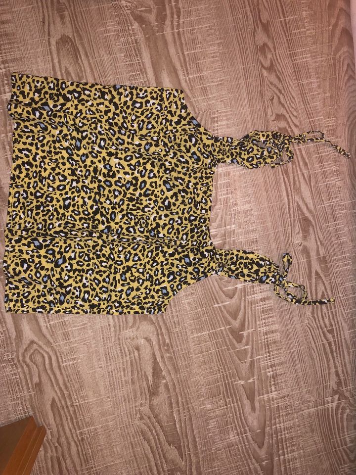 Leopard top und kurze Hose 38 in Weidenbach