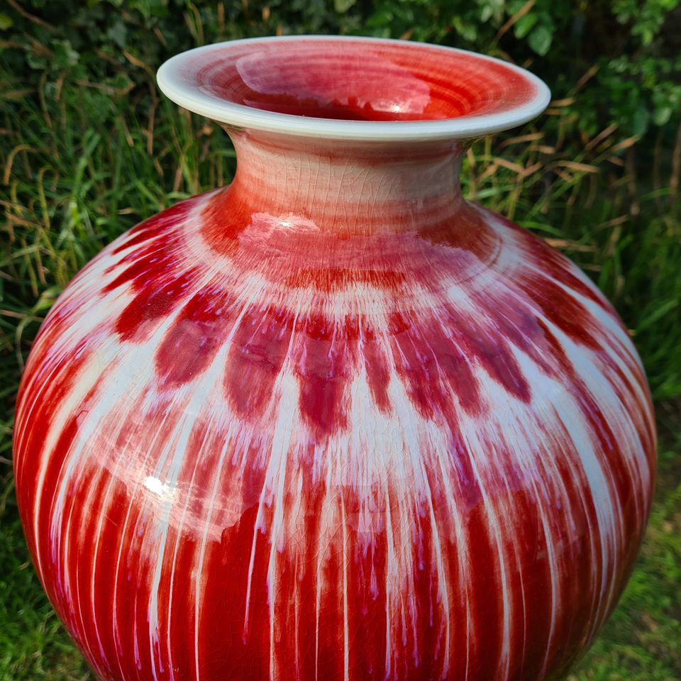 SEHR GROßE CHINESISCHE LANGYAO HONG SANG DE BOEUF PORZELLAN VASE in Mülheim (Ruhr)