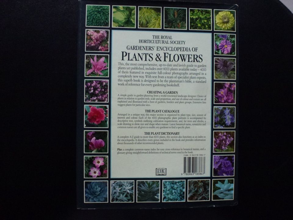 Plants & Flowers Gardeners Encyclopedia in Allensbach