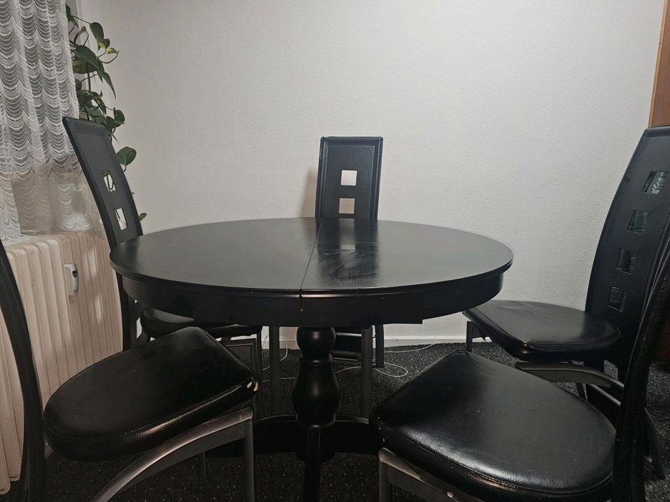Esstisch mit Stühle in Hamburg