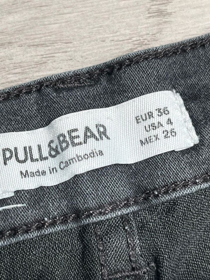 Jeans 36 Pull&Bear in Gelsenkirchen