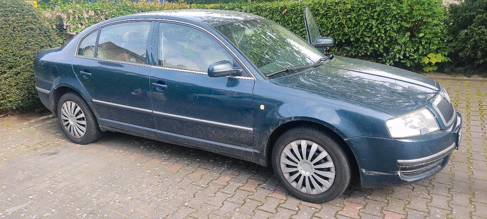 Zu verkaufen eine gute superb 1.9 tdi in Rheine