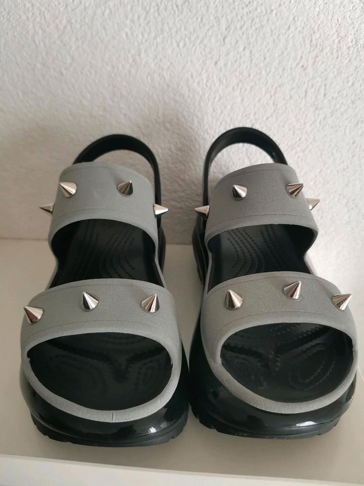 Crocs Mega Crush Sandal 42/43 in Wernigerode