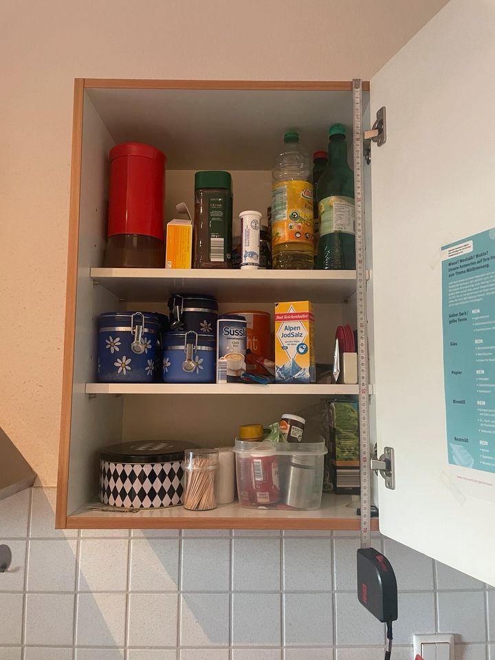Küche komplett teilweise mit E-Geräten in Köln
