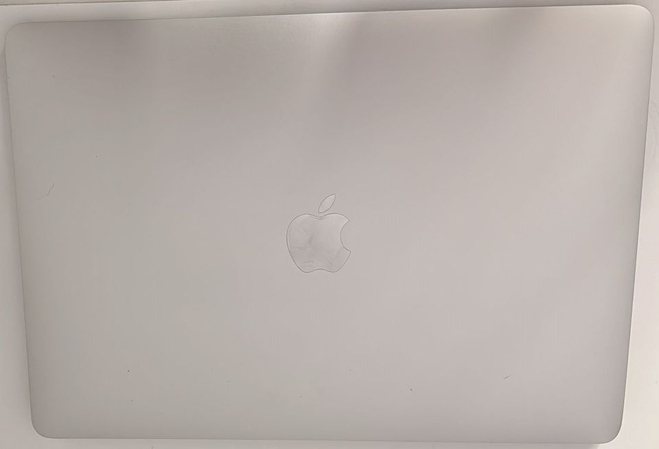 MacBook Air 13" Retina (2018) - Core i5 1.6 GHz SSD 256 - 8GB in Bad Bramstedt