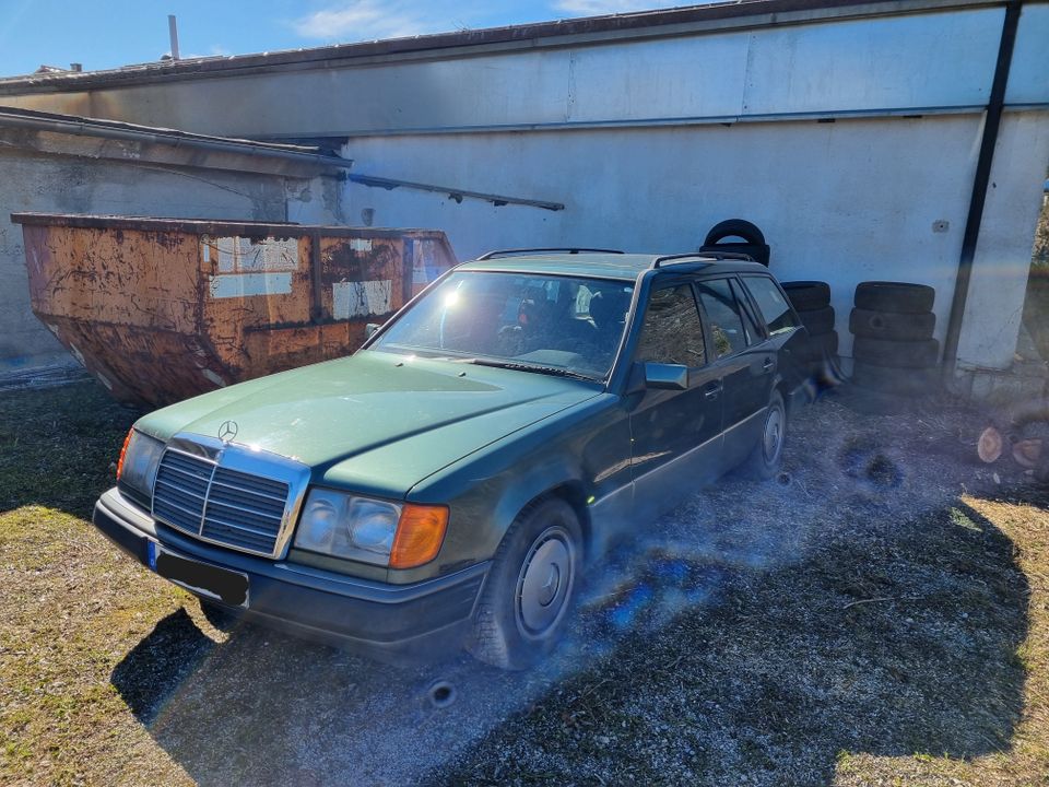 Mercedes-Benz 220 TE in Bad Reichenhall