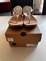 UGG Sandalen Gr. 39 neu Saarland - Homburg Vorschau