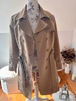 Guess Trenchcoat Mantel Größe S M beige Brandenburg - Birkenwerder Vorschau