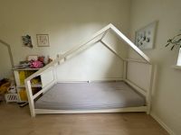 Kinder Hausbett, weiß, 90 x 200cm, mit Rausfallschutz Berlin - Steglitz Vorschau
