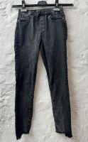 H&M Jeggins schwarz grau Gr.146 Niedersachsen - Lehre Vorschau