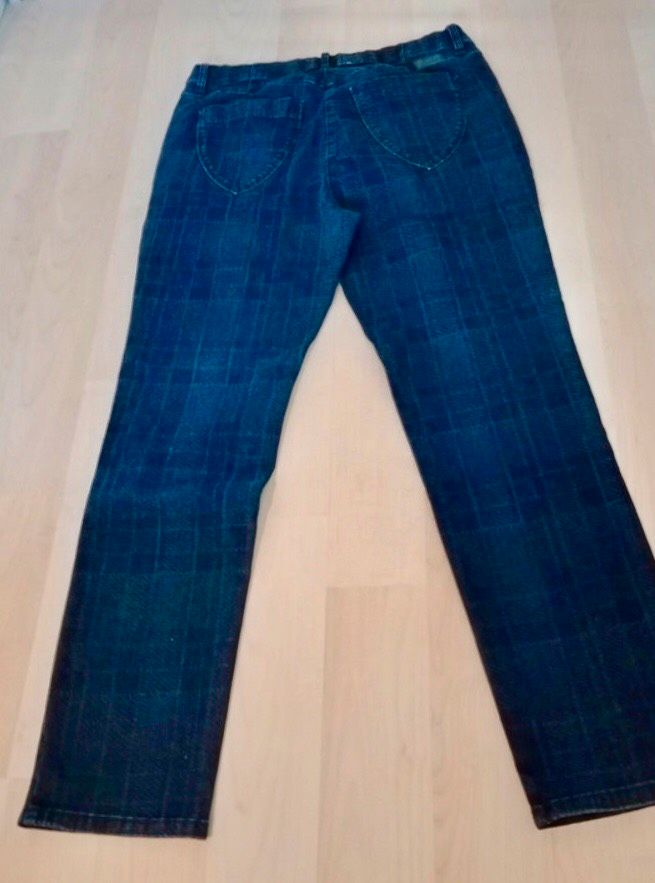 ❤️ Dunkelblaue stretchige Jeans RAPHAELA BY BRAX in 42 in Mauritz