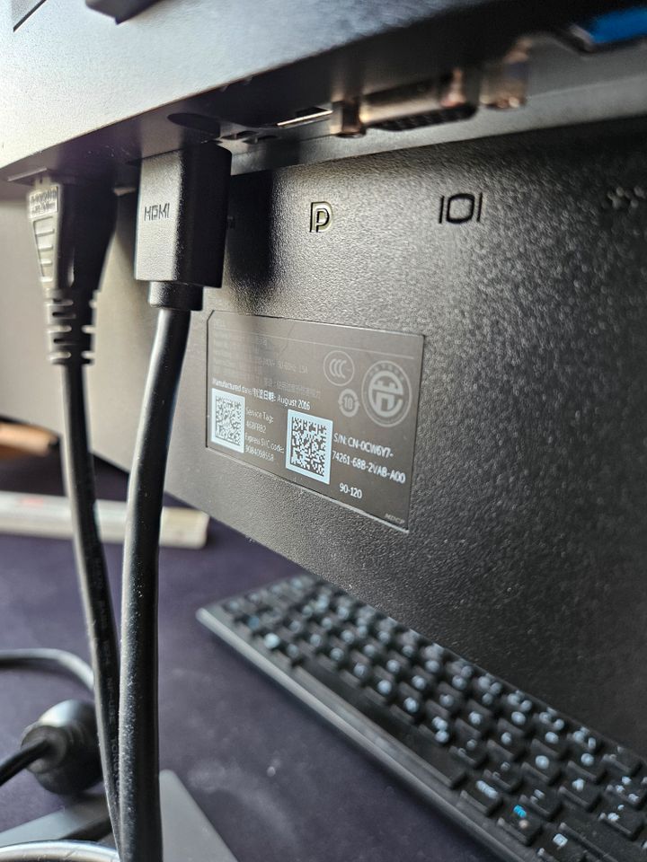 Dell P2417HB 24 Zoll Monitor Full-HD 1920 x 1080 in Hamburg