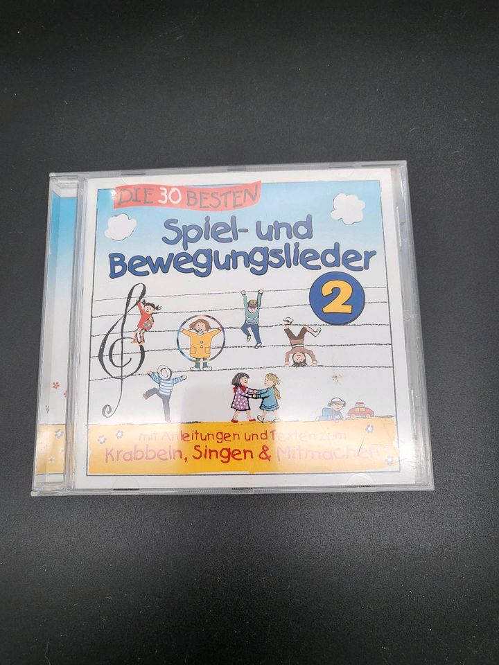 Riesen Set Spiel und Bewegungslieder Buch und CDs in Essen