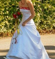 Fest-/Brautkleid weiß/rot Bayern - Cham Vorschau