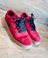 Nike SB Solar Check Größe 41 neu rot Herren unisex sneaker Hessen - Dipperz Vorschau