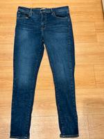 Levi’s  Jeans High Rise Skinny 31 Niedersachsen - Burgwedel Vorschau