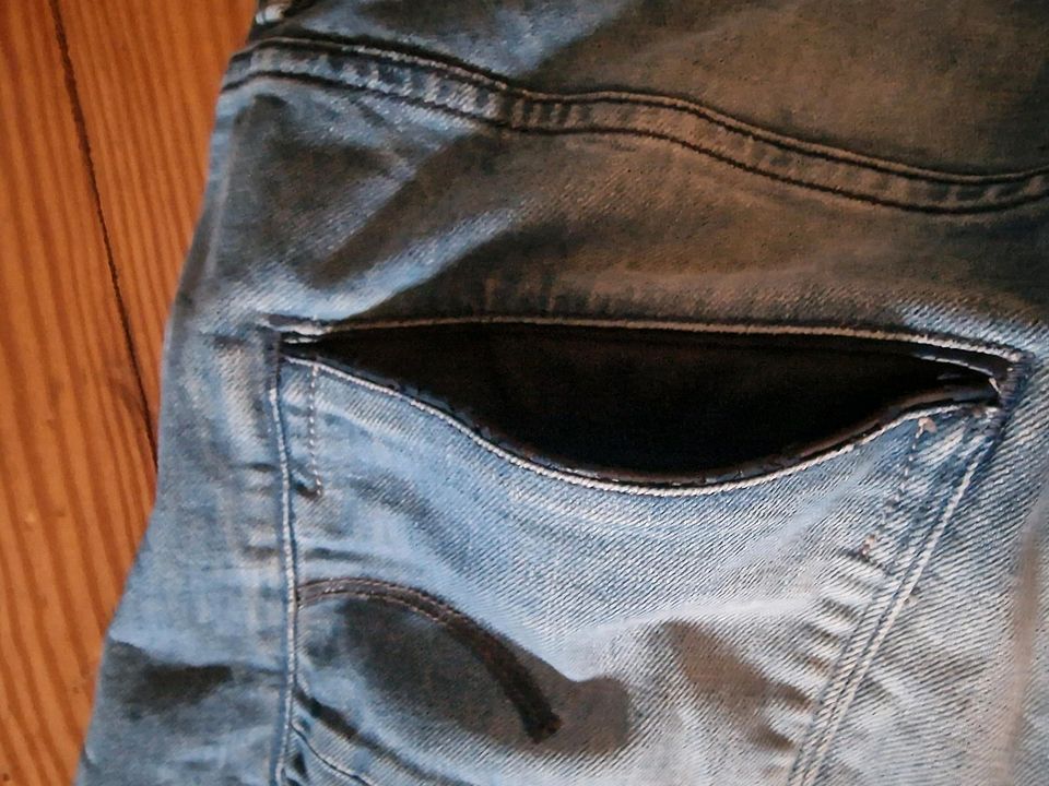 G-STAR Jeans Gr. 29 / 32 in Busenberg