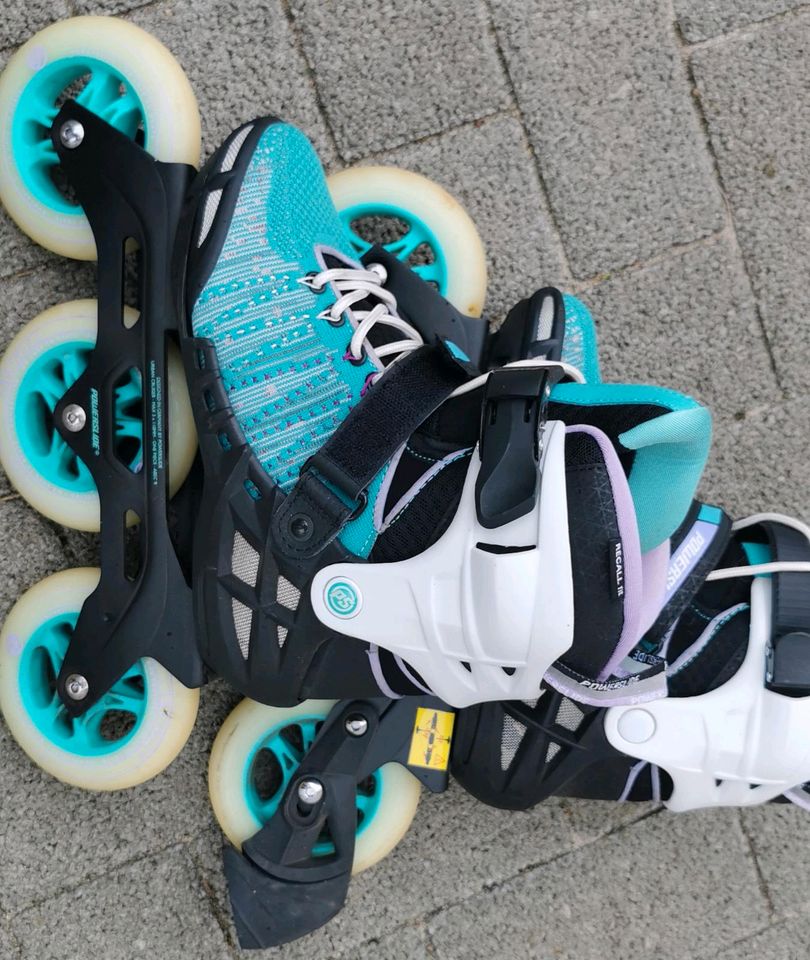 Inlineskates gr. Räder neuwertig in Schwanebeck