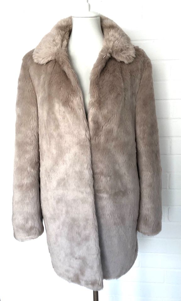 IQ+BERLIN*MANTEL*ÜBERGANG*FELLMANTEL*FAKE FUR*CREME*BEIGE*36*S*XS in Osnabrück